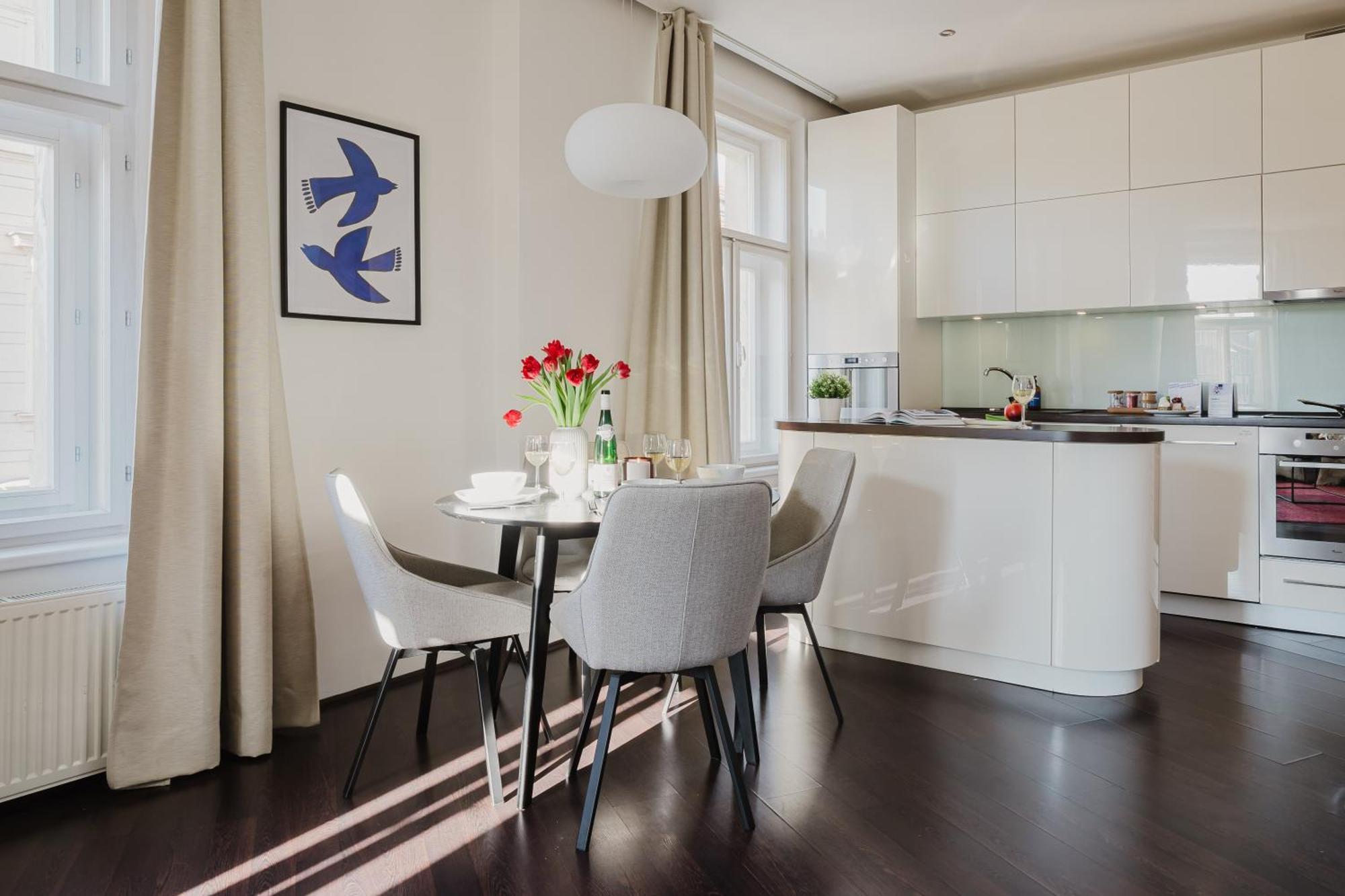 Prague Days - Stylish Apartment - Netflix - Hip District Экстерьер фото