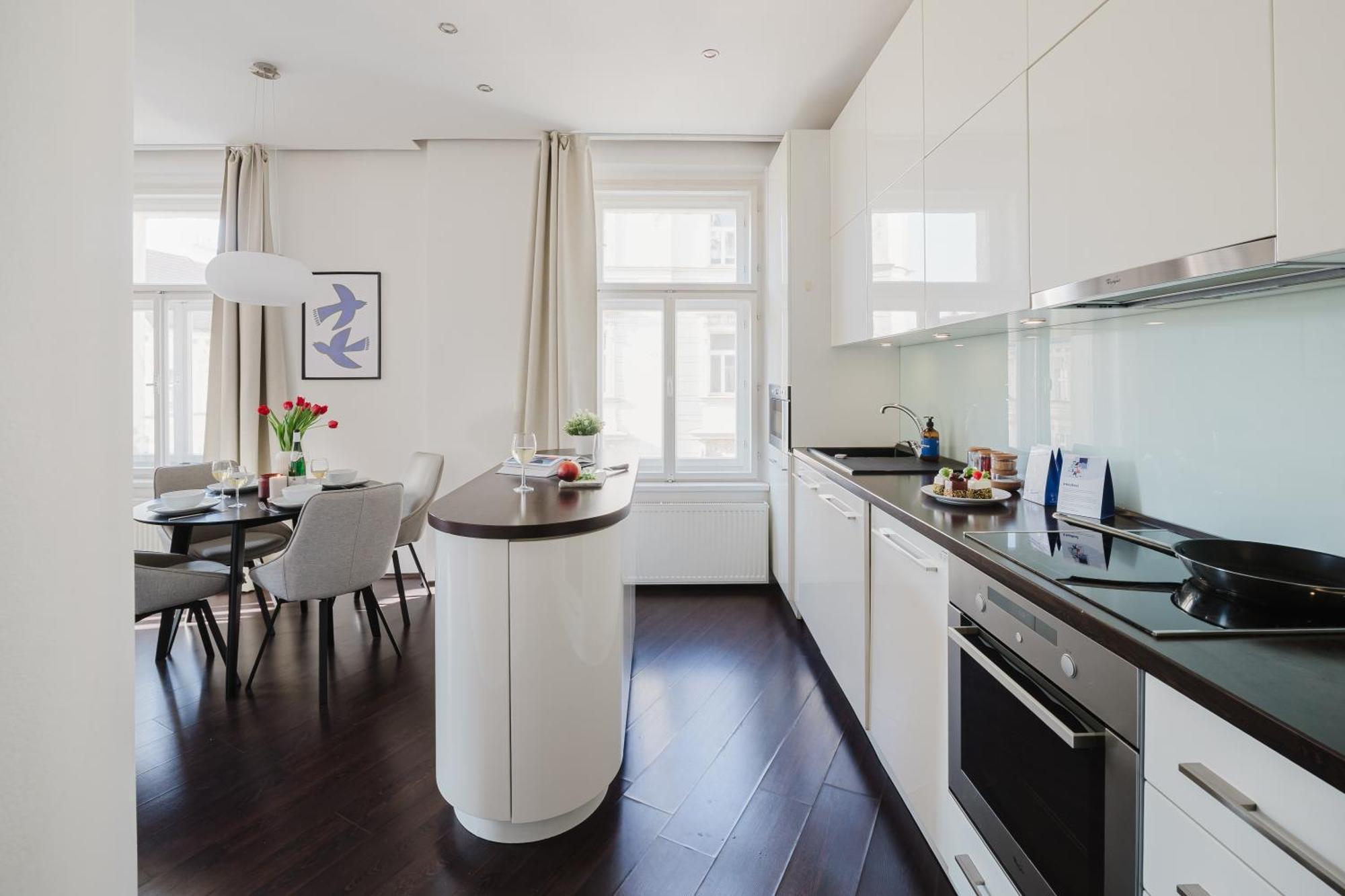 Prague Days - Stylish Apartment - Netflix - Hip District Экстерьер фото